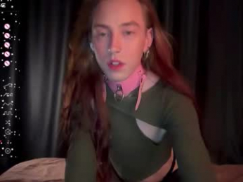 avril_pearly_ webcam chaturbate model stream image
