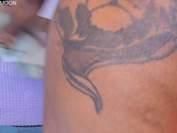 Gyda webcam model stream image