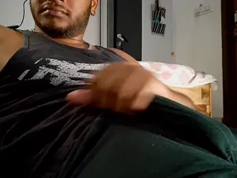 piratess webcam model stream image