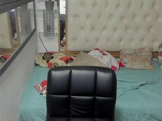 virgin-colombian webcam model stream image
