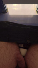 Dr_atascaburra webcam cam4 model stream image