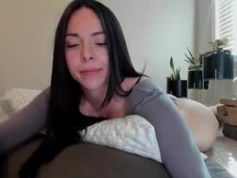 valerysquirt_19 webcam model stream image