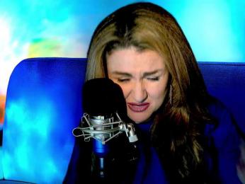 Meskhimusic webcam bongacams model stream image