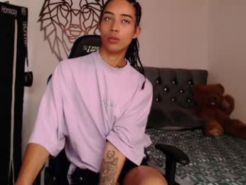 pupi_wolf webcam model stream image