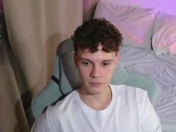 cute_thomas webcam model stream image