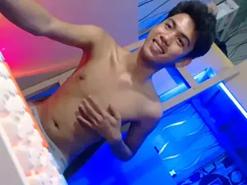 RoyalBlooded_Guy69x webcam model stream image