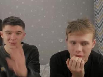 twelveeek webcam model stream image