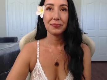 krissy2024 webcam model stream image