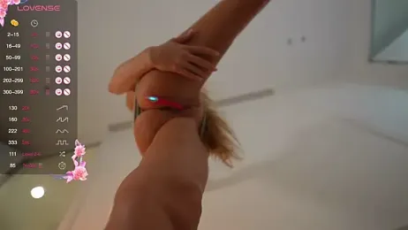 Goodgirlgonabad webcam model stream image