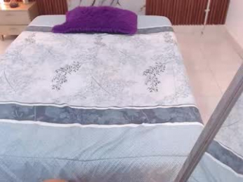 domenica_west webcam model stream image