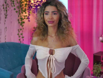 TheAyana webcam bongacams model stream image