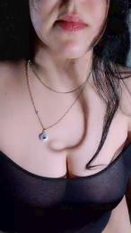 Lynfinity24 webcam model stream image