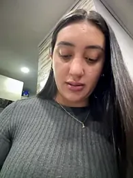 Hannahoff webcam model stream image