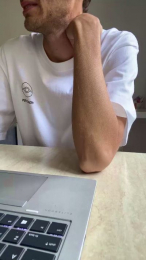 Tom_ita1 webcam model stream image