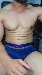 Gustavo20255 webcam model stream image