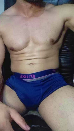 Gustavo20255 webcam model stream image