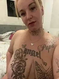 Kathy-Deluxe webcam model stream image