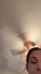 Crimsonroses7 webcam model stream image