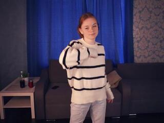 Linsey Storts webcam model stream image