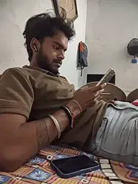 Herecallboyyash webcam model stream image