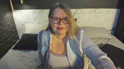 Shannonshine webcam model stream image