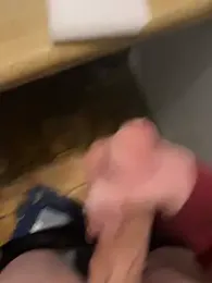 Nutsohard webcam model stream image