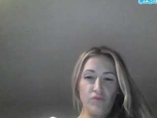 wetlittle1andbig webcam model stream image