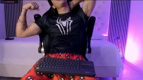 toji_luxxer webcam model stream image