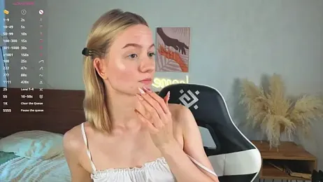 IdaValenti webcam model stream image