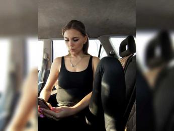 Tvoya_Vikusya webcam model stream image