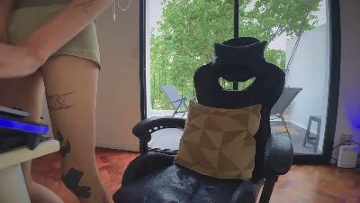 Den_DreaddX webcam model stream image