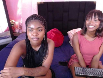 angelineYasminlove webcam model stream image