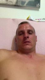 Per37 webcam model stream image