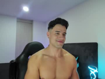 krops_ webcam chaturbate model stream image