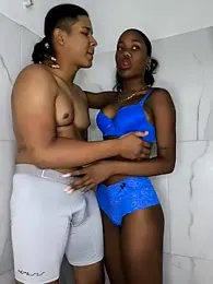 valmon21 webcam stripchat model stream image