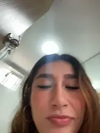 Isa_Villamarin webcam model stream image