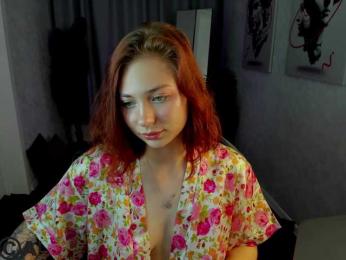 Miss-you-kiss webcam model stream image