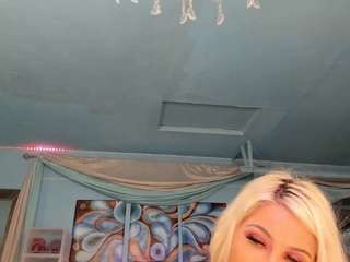 adrianna777 webcam model stream image