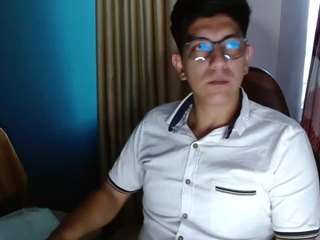 noah-cock webcam model stream image