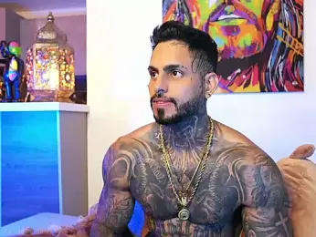 logan_hugh8 webcam model stream image