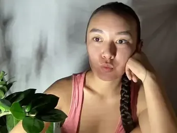 Luremia webcam model stream image