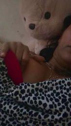 Bellayiss webcam model stream image