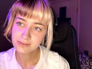 christenawasiuta webcam model stream image