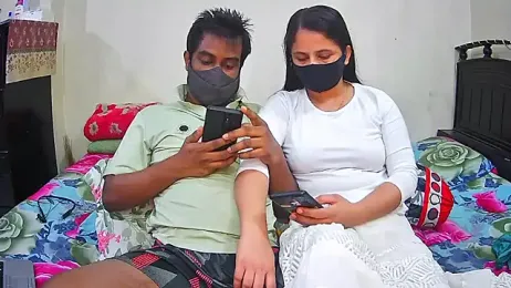 Younger_Couples webcam model stream image