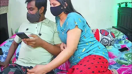 Younger_Couples webcam model stream image