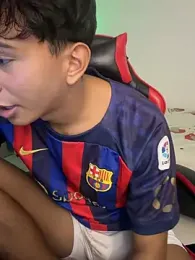 Leonarrrd_01 webcam stripchat model stream image