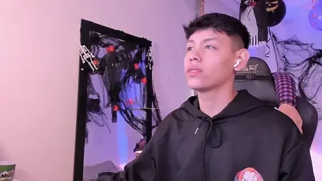 zeus_blaze webcam model stream image