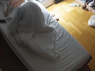 voyeurcam-julmodels-bed-7 webcam model stream image