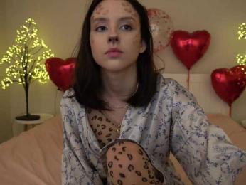 AnnaElys webcam model stream image