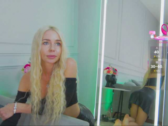WhiteGirl-one webcam model stream image